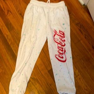 Diamond Coca Color paint splash sweats size M